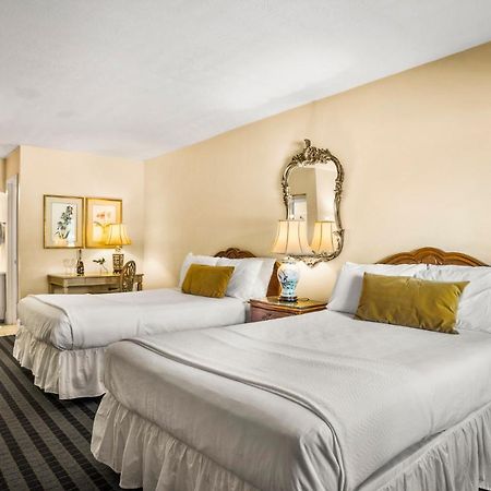 Gulf Hills Hotel & Retreat On The Water Ocean Springs Bagian luar foto